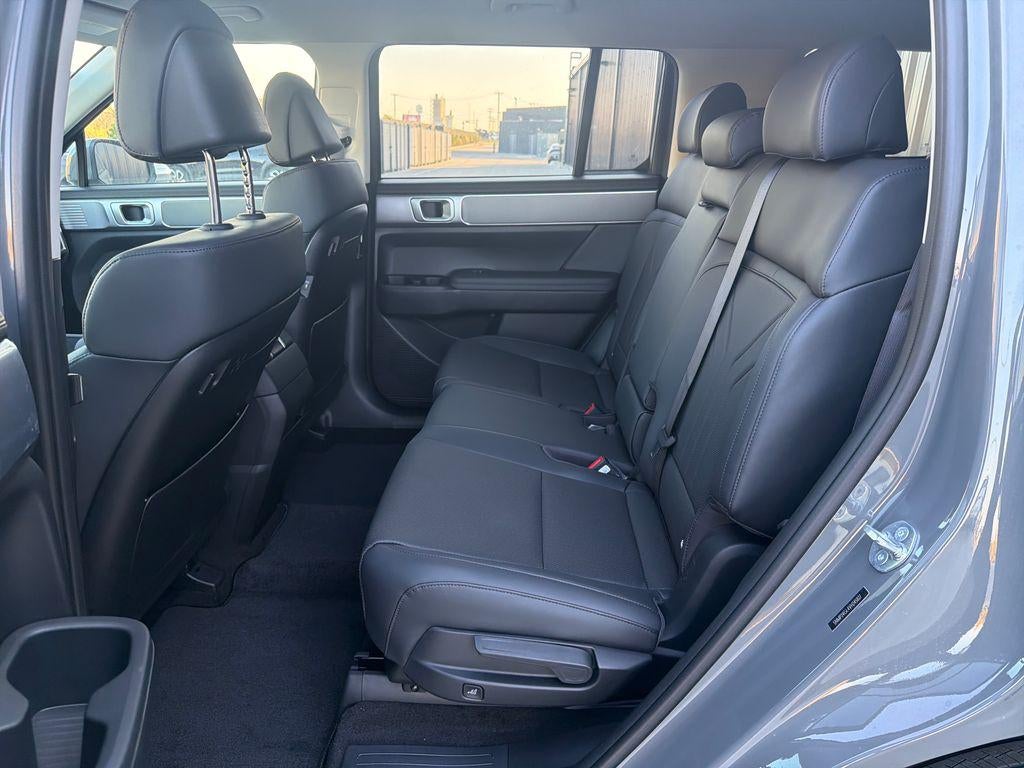 2027 Hyundai SANTA FE SEL FWD