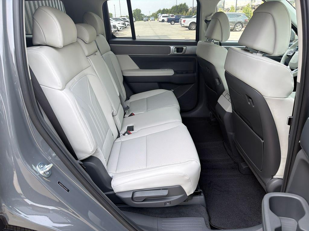 2027 Hyundai SANTA FE SEL FWD