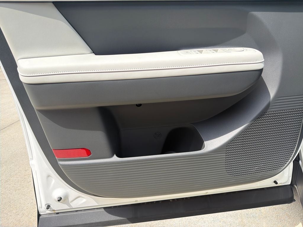 2027 Hyundai SANTA FE SEL FWD