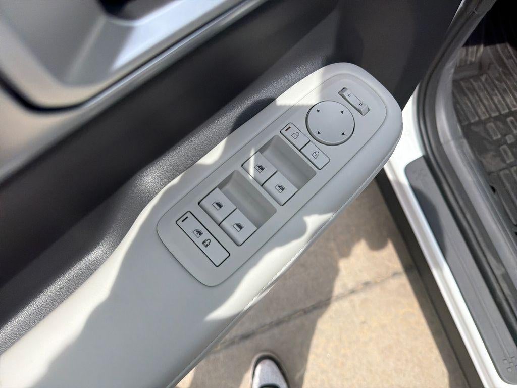 2027 Hyundai SANTA FE SEL FWD