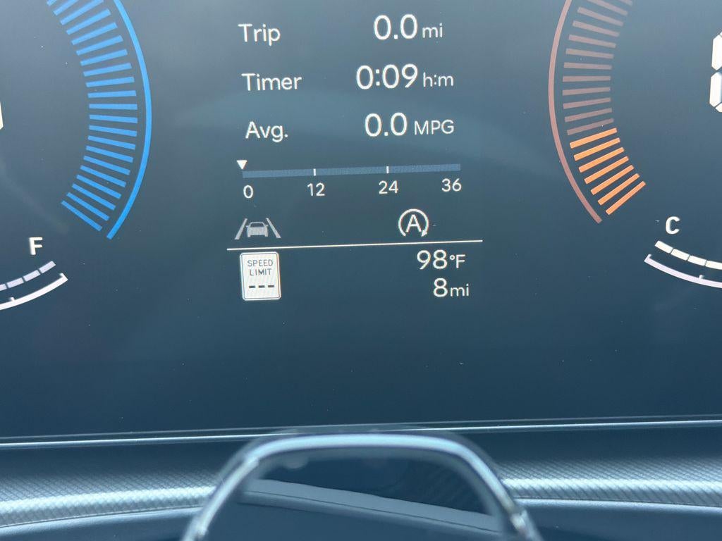 2027 Hyundai SANTA FE SEL FWD