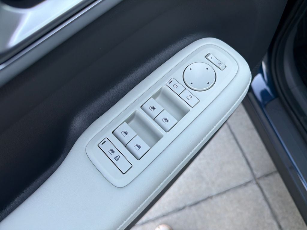 2027 Hyundai SANTA FE SEL FWD