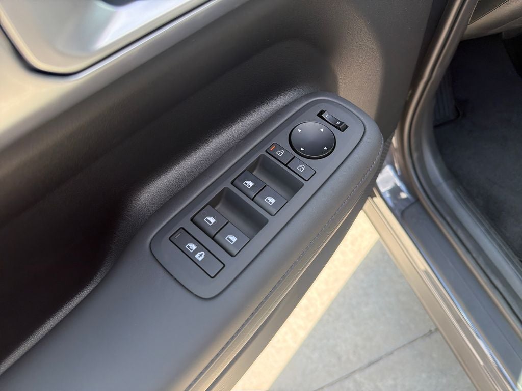 2027 Hyundai SANTA FE SEL FWD