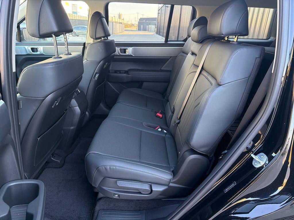 2027 Hyundai SANTA FE SEL FWD