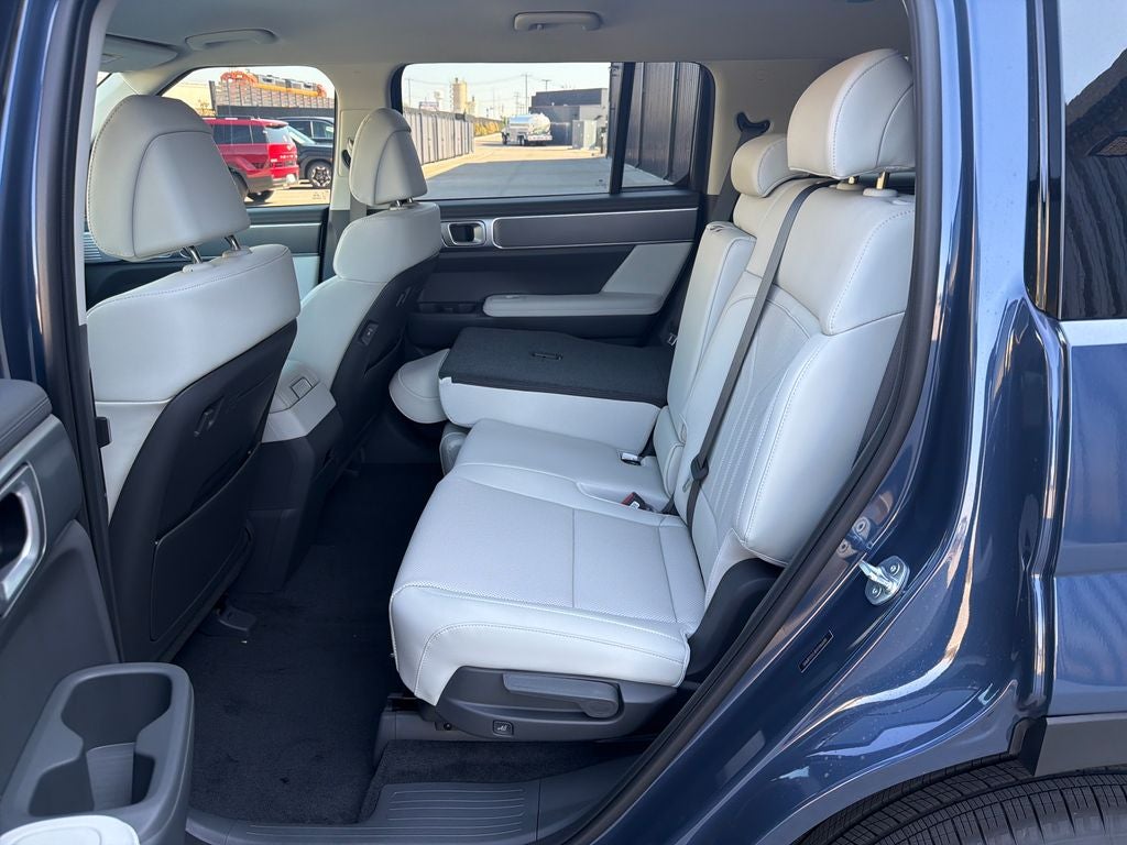2027 Hyundai SANTA FE HYBRID SEL
