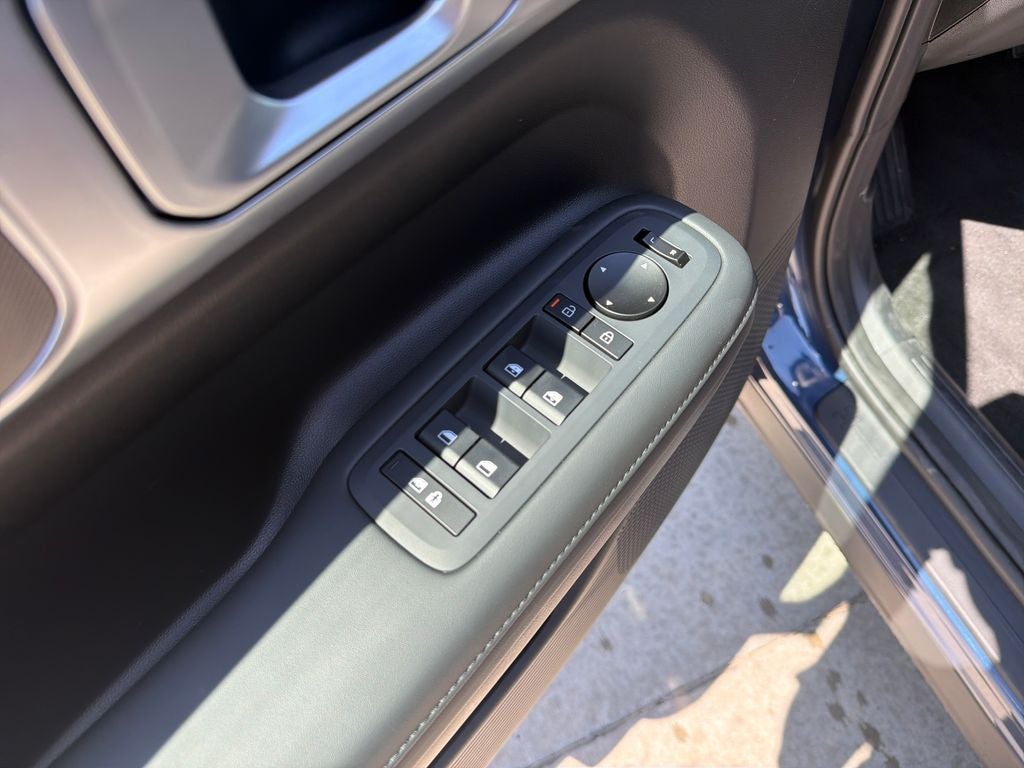 2027 Hyundai SANTA FE HYBRID SEL