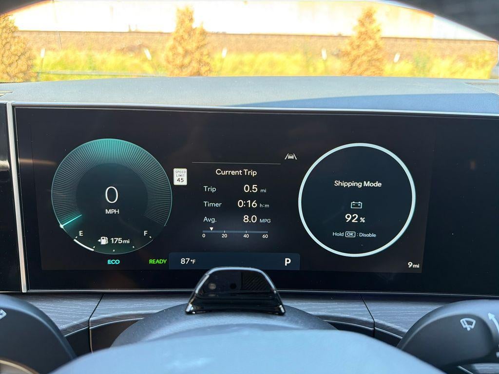 2027 Hyundai SANTA FE HYBRID Limited