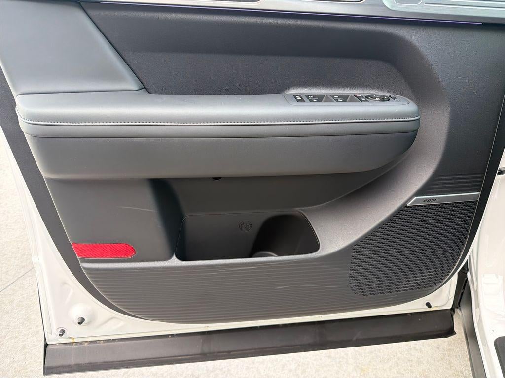 2027 Hyundai SANTA FE HYBRID Limited