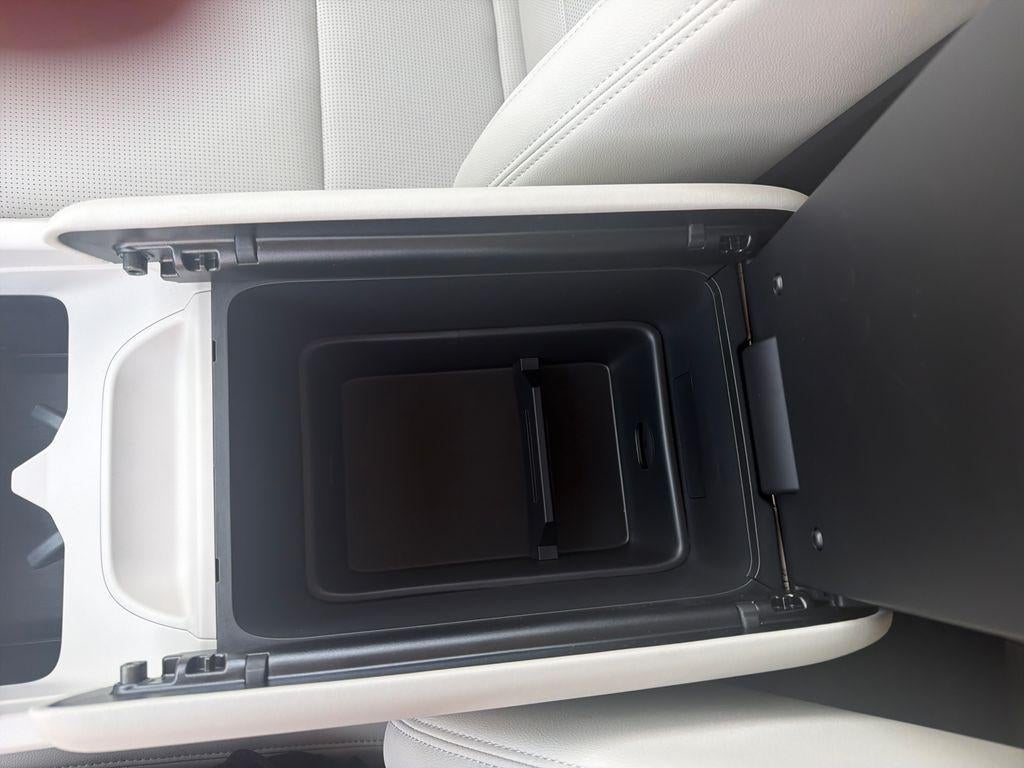2027 Hyundai SANTA FE HYBRID Limited