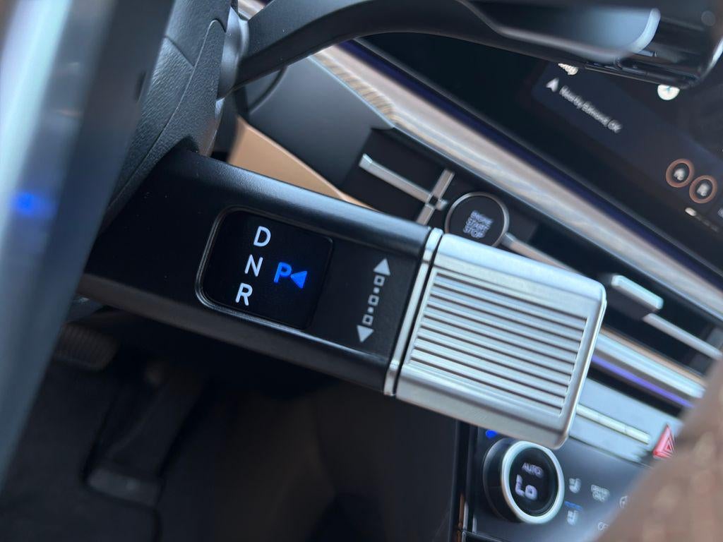 2027 Hyundai SANTA FE HYBRID Limited