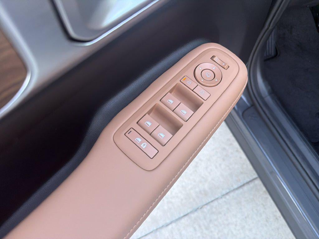 2027 Hyundai SANTA FE Limited FWD