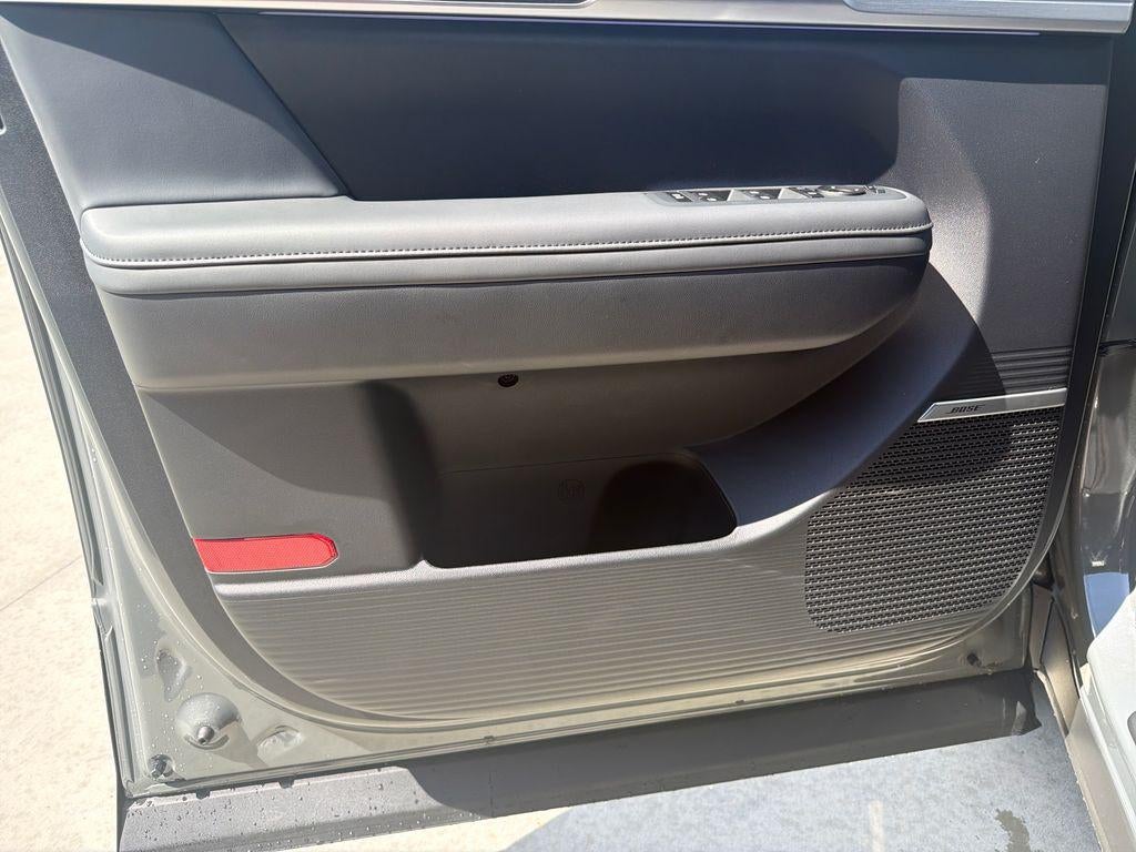 2027 Hyundai SANTA FE Limited FWD