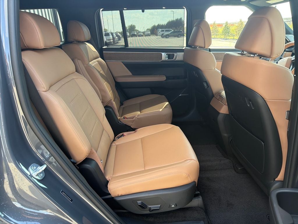 2027 Hyundai SANTA FE Limited AWD