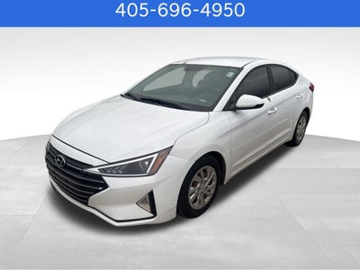 2020 Hyundai ELANTRA SE