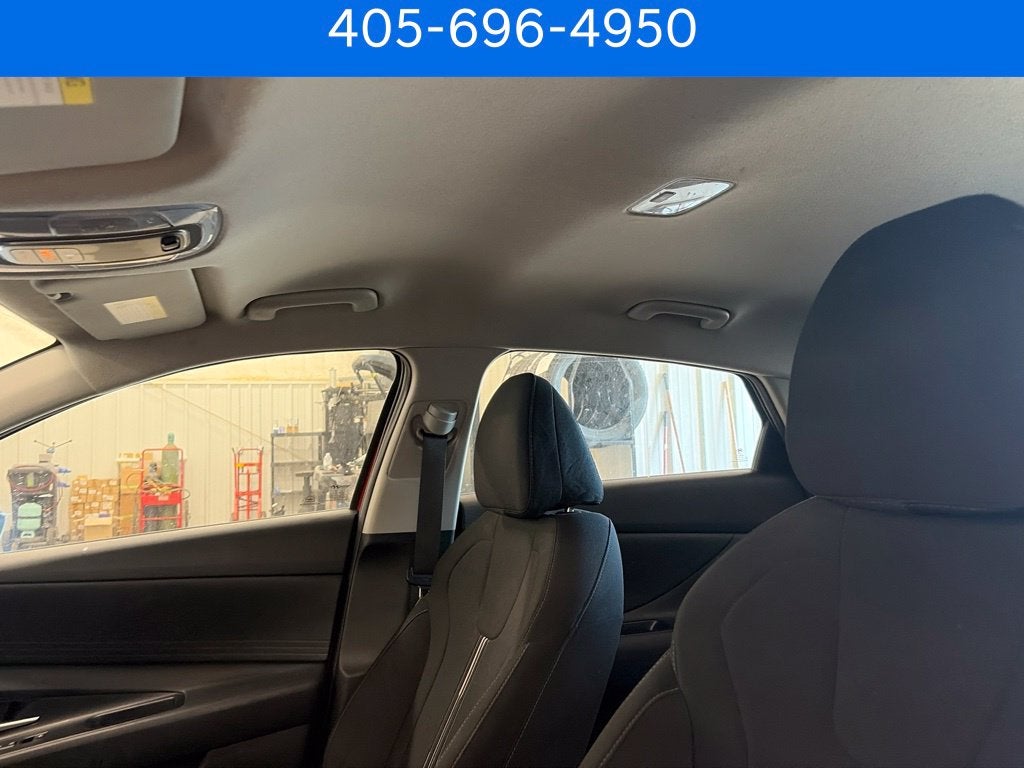 2022 Hyundai ELANTRA SEL