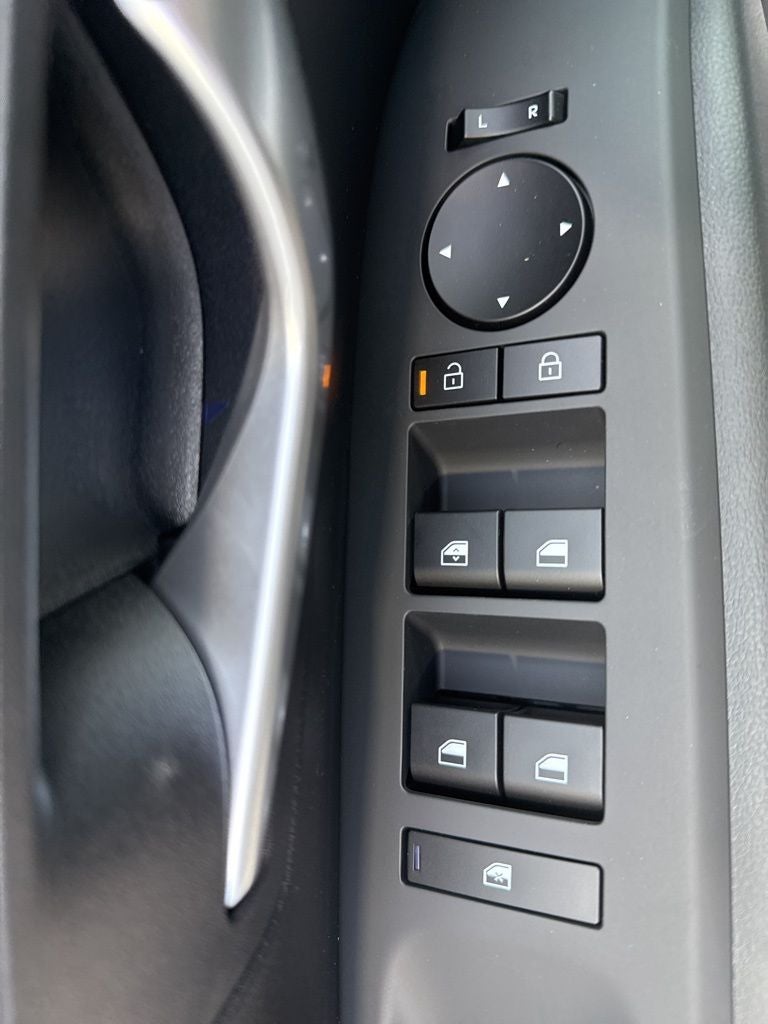 2026 Hyundai SANTA CRUZ SE FWD