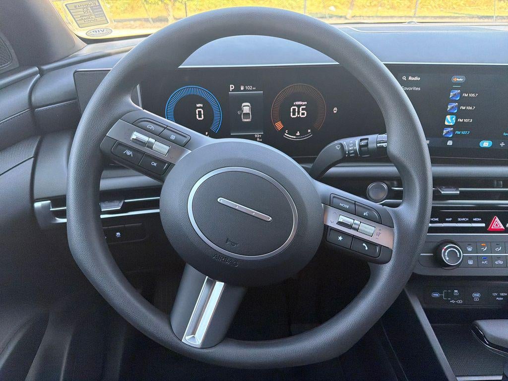 2027 Hyundai SANTA CRUZ SE FWD