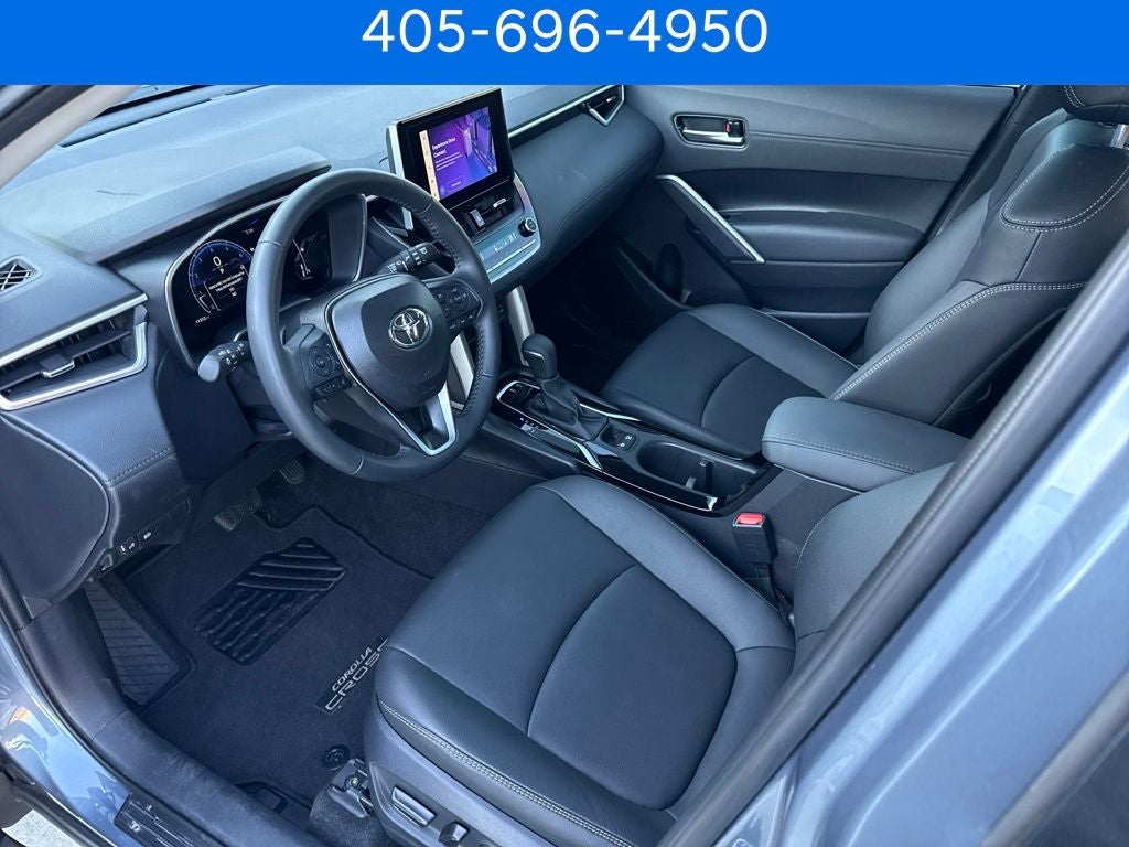 2025 Toyota Corolla Cross XLE