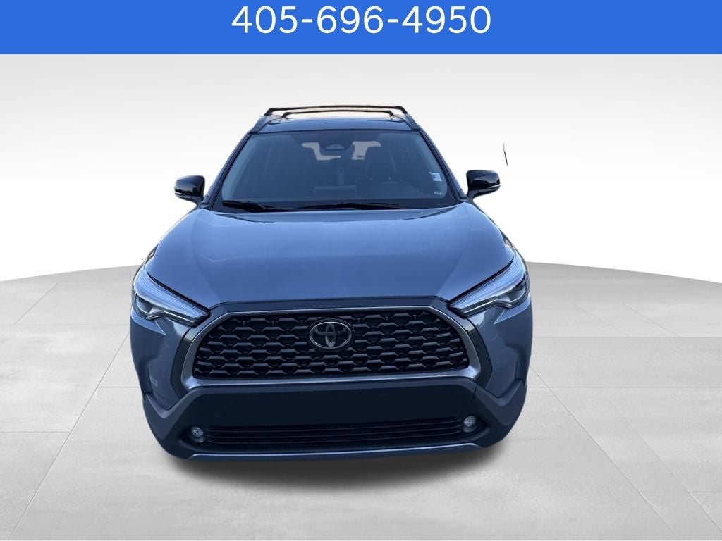 2025 Toyota Corolla Cross XLE