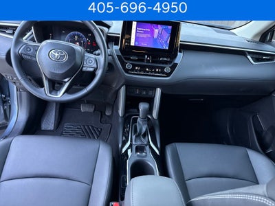 2025 Toyota Corolla Cross XLE