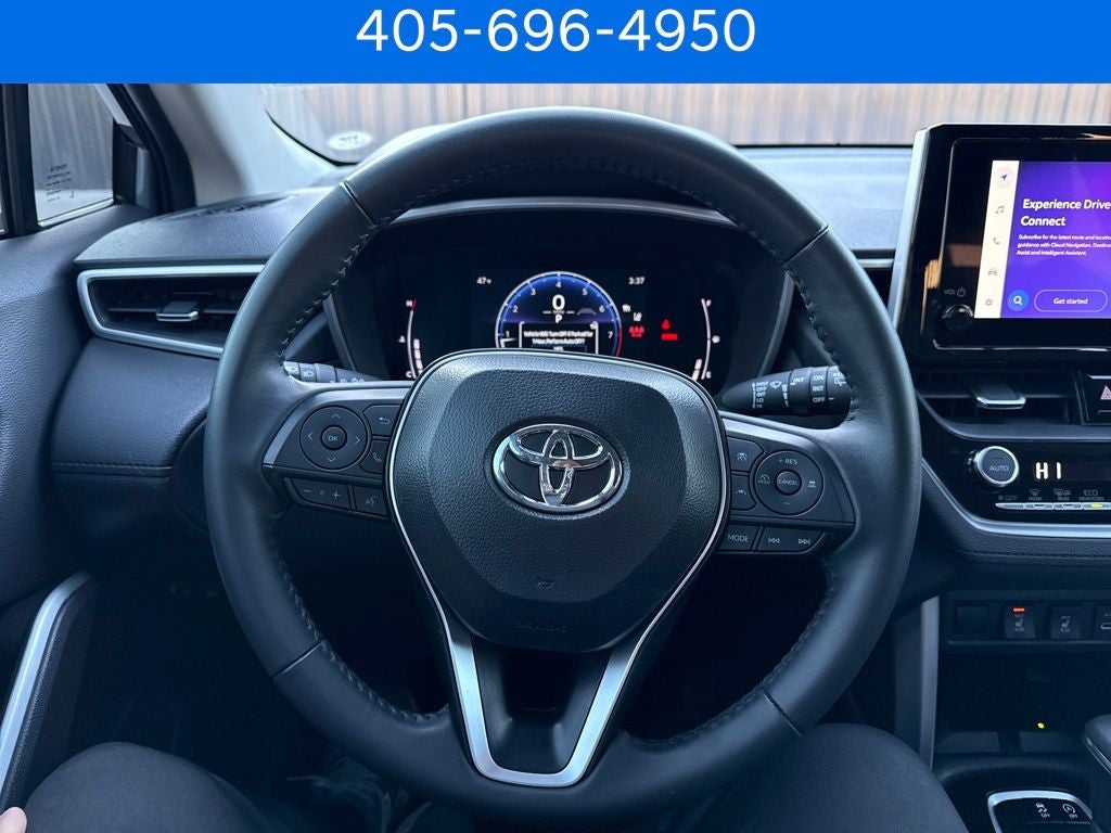 2025 Toyota Corolla Cross XLE