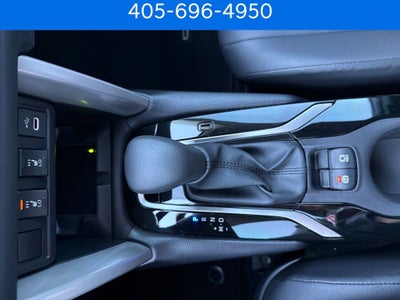 2025 Toyota Corolla Cross XLE