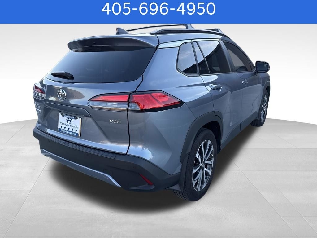 2025 Toyota Corolla Cross XLE