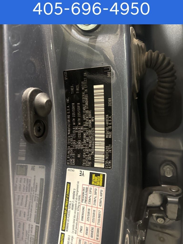 2025 Toyota Corolla Cross XLE