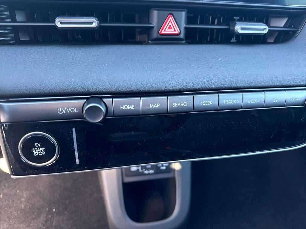 2026 Hyundai IONIQ 5 SE