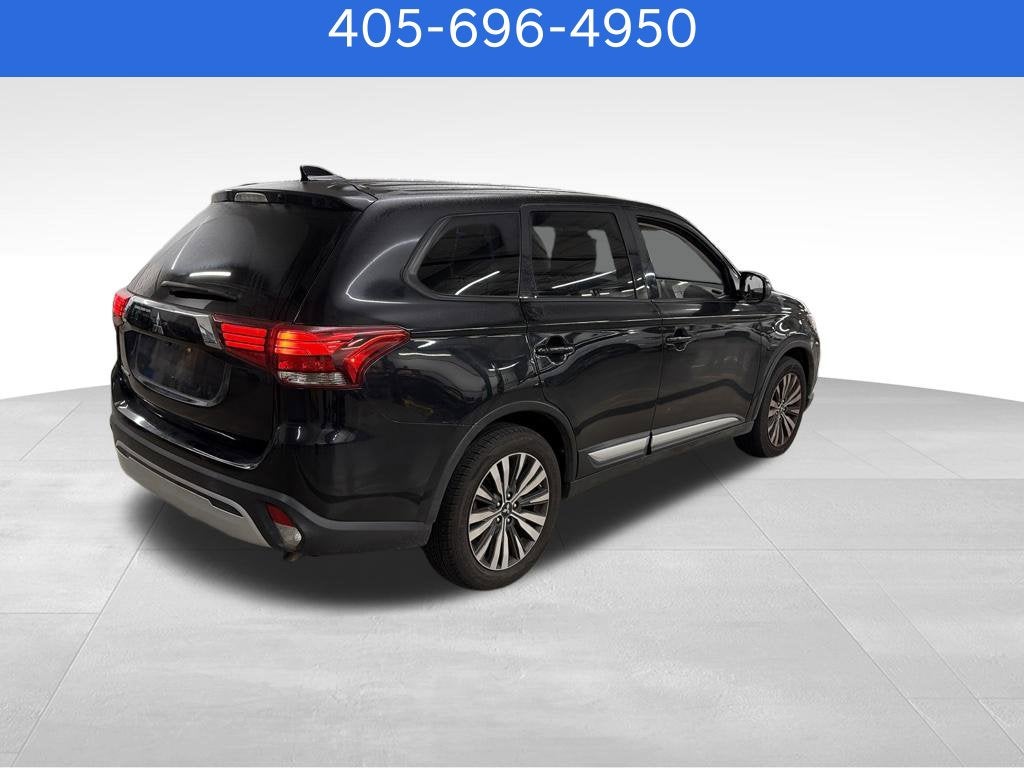 2020 Mitsubishi Outlander ES
