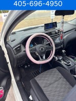 2017 Nissan Rogue Sport SV