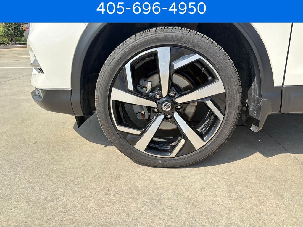 2021 Nissan Rogue Sport SL