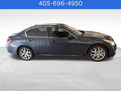 2011 INFINITI G37 Journey