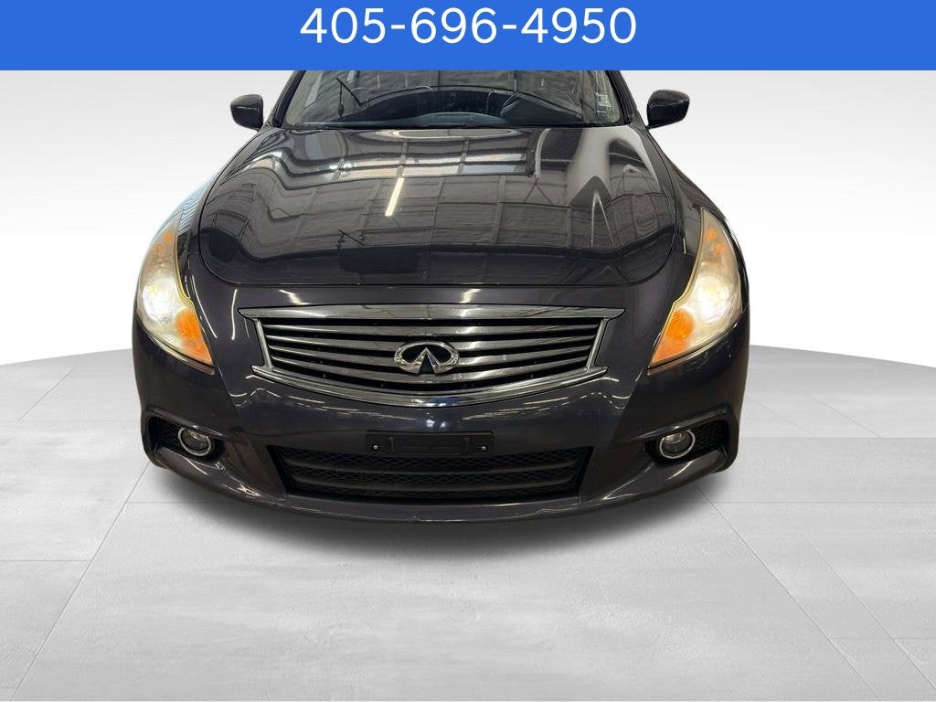 2011 INFINITI G37 Journey