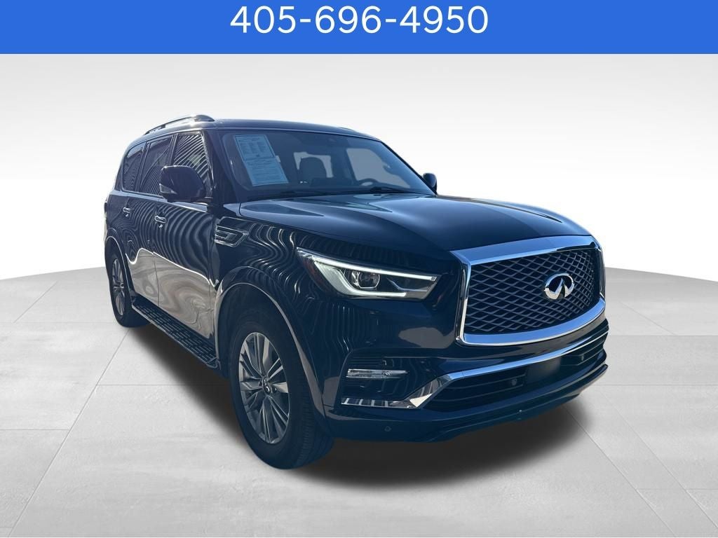 2022 INFINITI QX80 LUXE