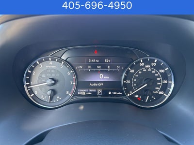 2022 INFINITI QX80 LUXE