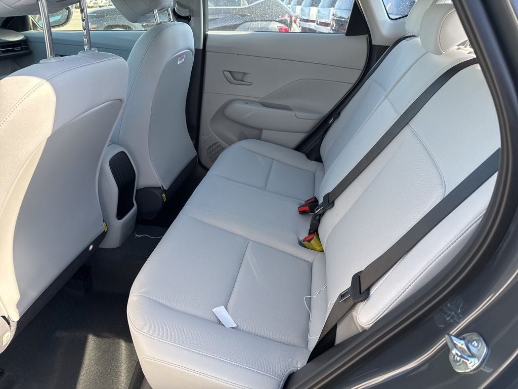 2026 Hyundai KONA SE FWD