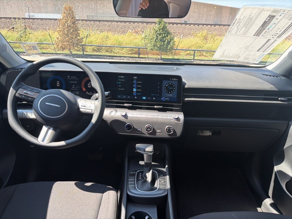 2027 Hyundai KONA SE FWD