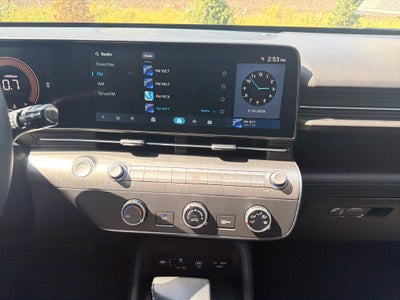 2027 Hyundai KONA SE FWD