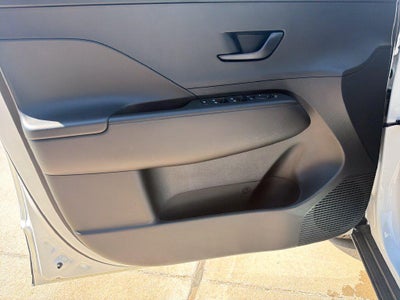 2027 Hyundai KONA SE FWD