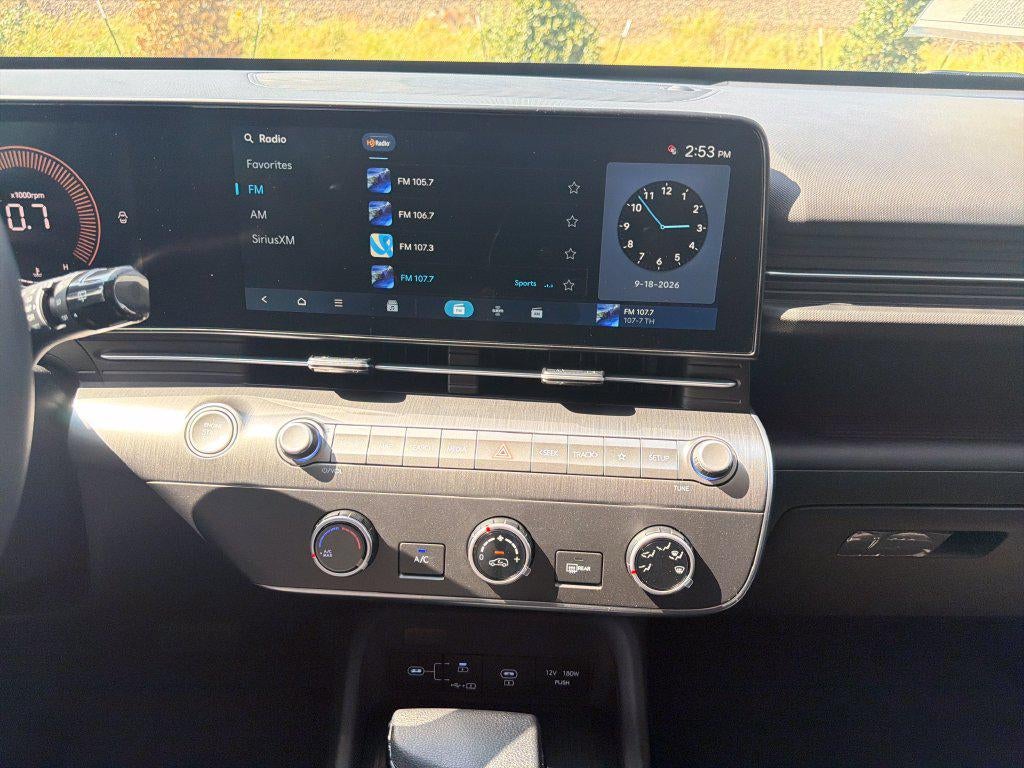 2027 Hyundai KONA SE FWD