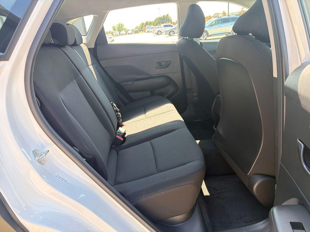 2027 Hyundai KONA SE FWD