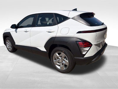 2027 Hyundai KONA SE FWD