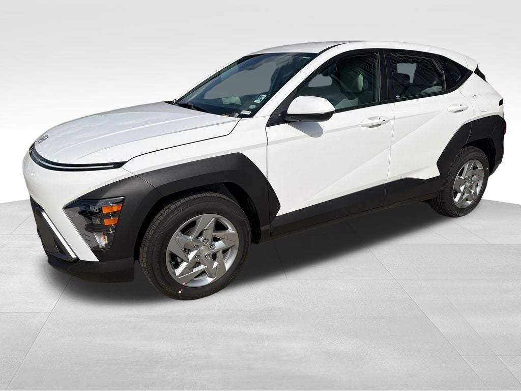 2027 Hyundai KONA SE FWD
