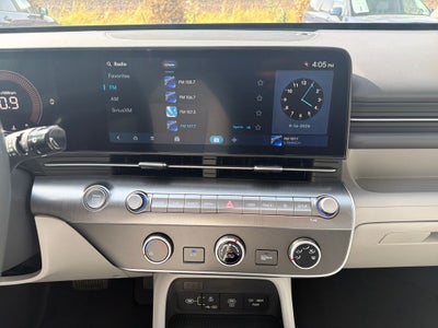2027 Hyundai KONA SE FWD