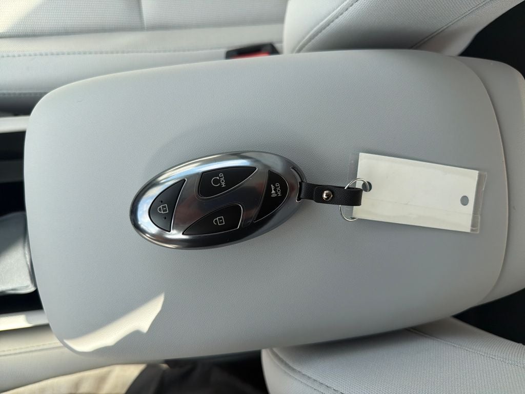 2027 Hyundai KONA SE FWD