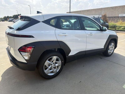 2027 Hyundai KONA SE FWD