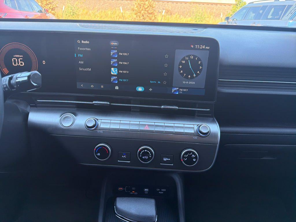 2027 Hyundai KONA SE FWD