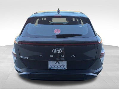 2027 Hyundai KONA SE FWD