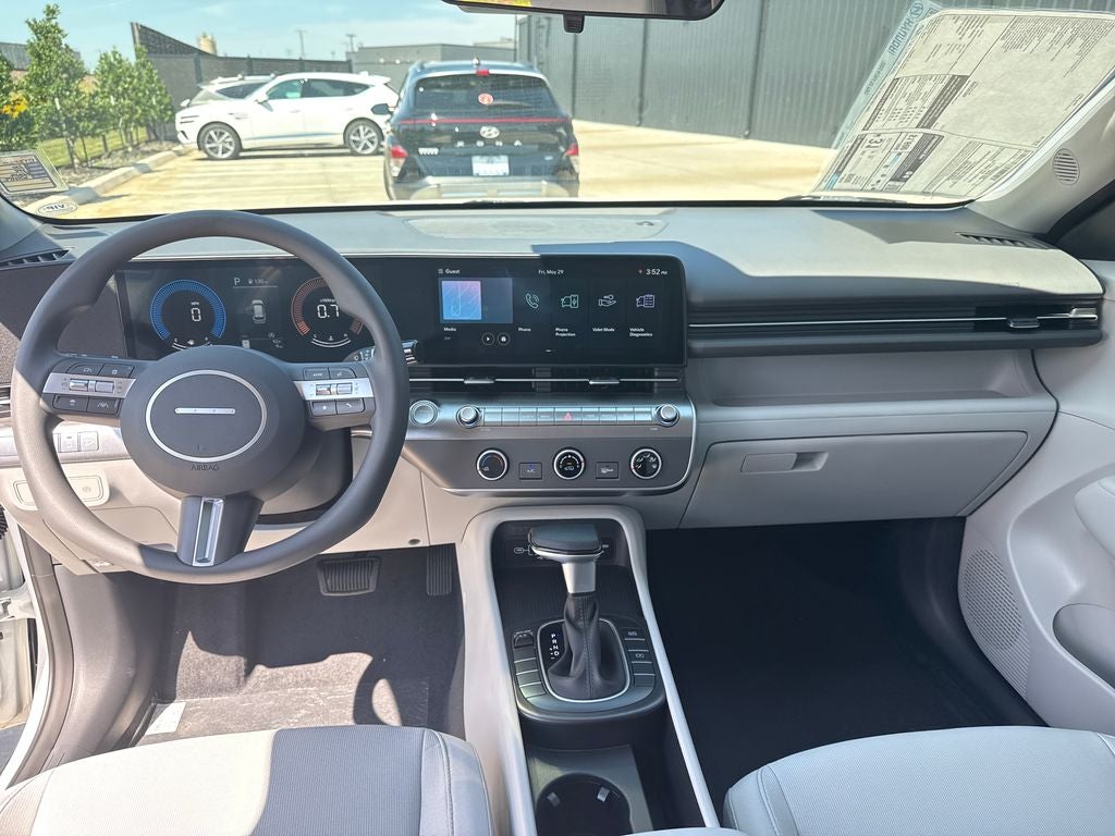 2026 Hyundai KONA SE FWD